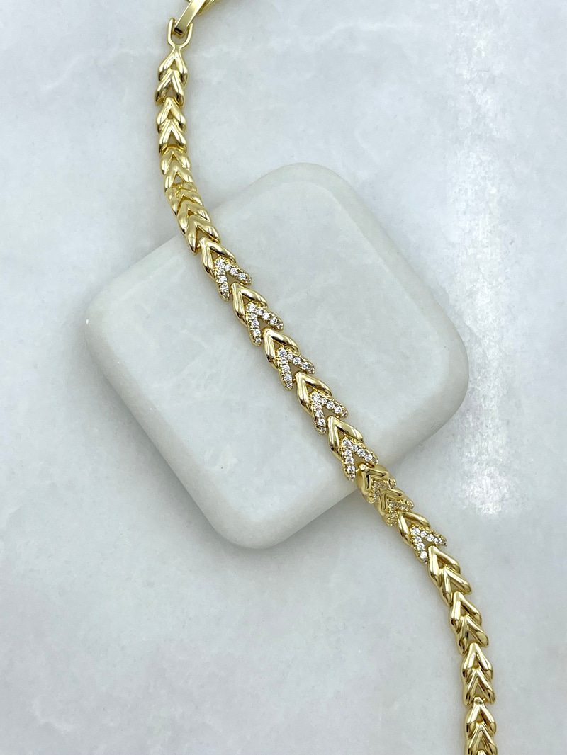 Özel Seri Gömme Taşlı Yaprak Bileklik Gold