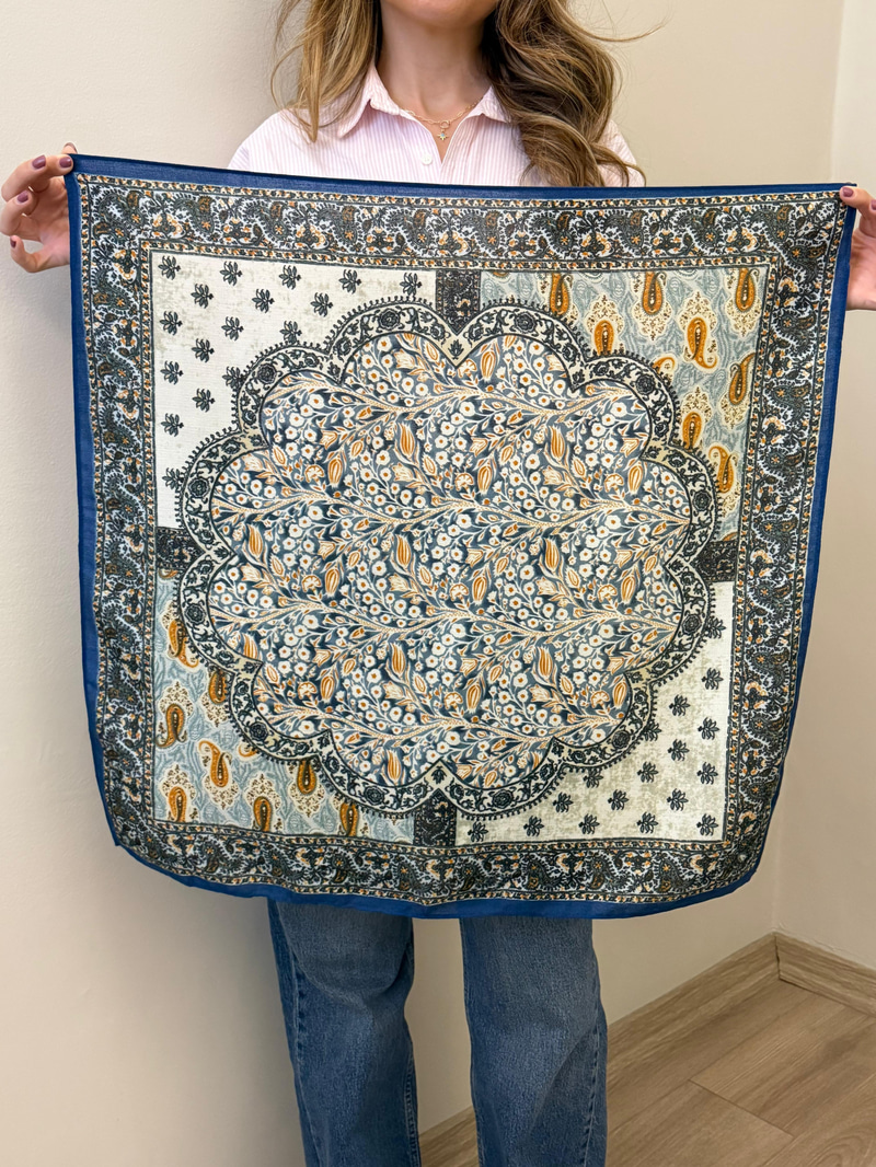 Ebruli Desenli Pamuk Dokulu Şal Mavi 65 x 65 cm Renkli