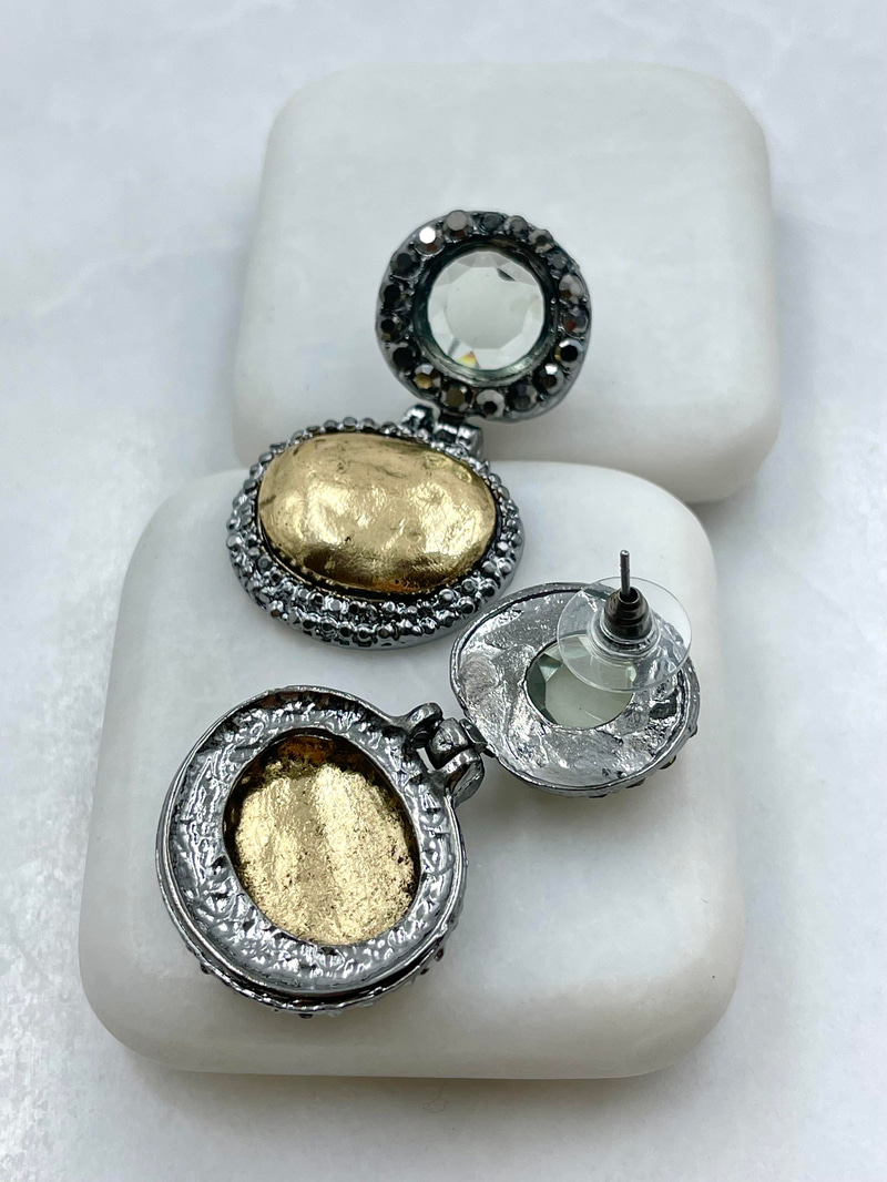 Altın Kaplama Kristal Taşlı Vintage Tasarım Küpe Gold