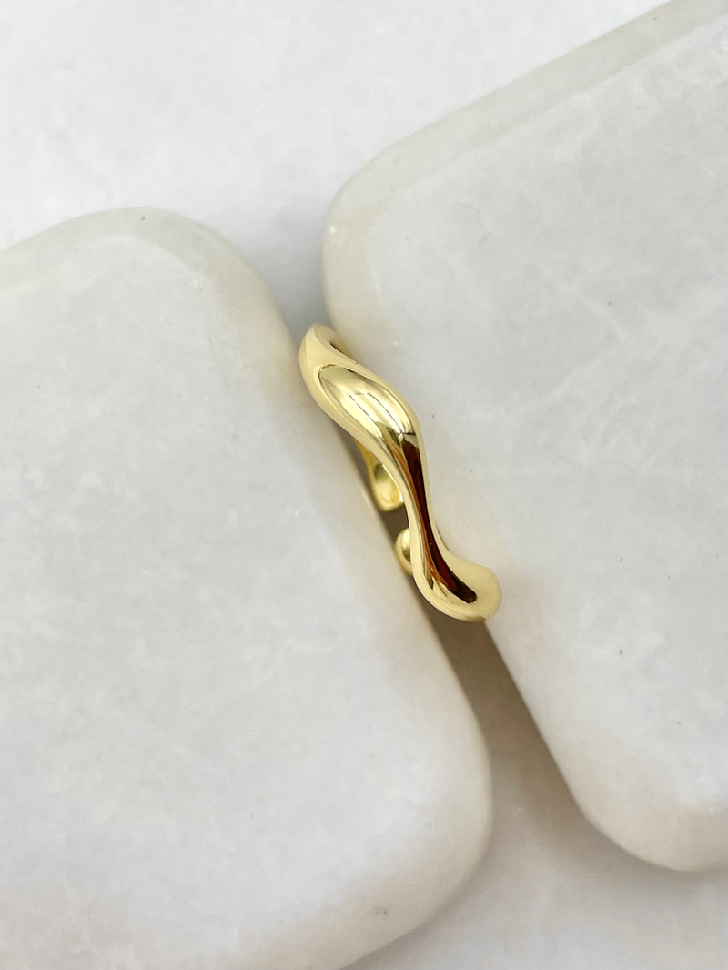 Minimal Bombe Dalga Yüzük Gold
