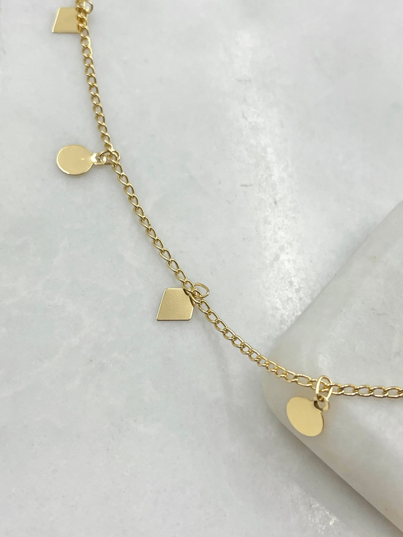 Üçgen ve Daire Pullu Zincir Kolye Gold