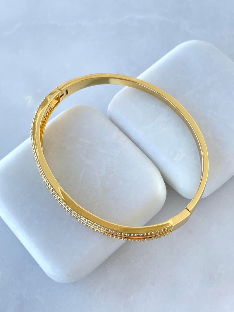 Özel Seri Renkli Kristal Taşlı Kelepçe Gold