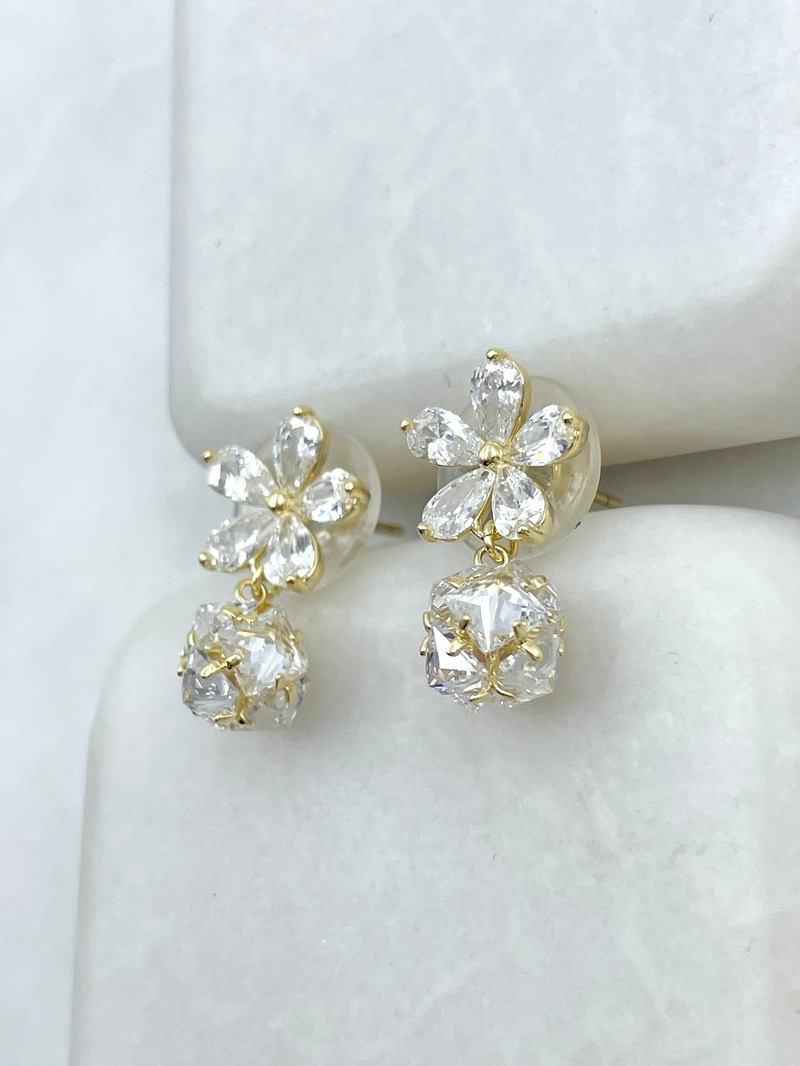 Özel Seri Swarovski Taş Sallantılı Tasarım Çiçek Küpe Gold
