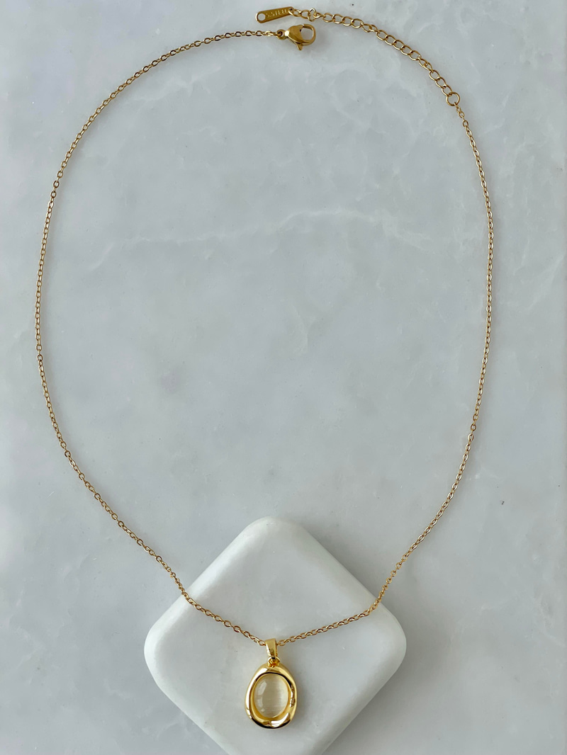 Çelik Opal Taşlı Kolye