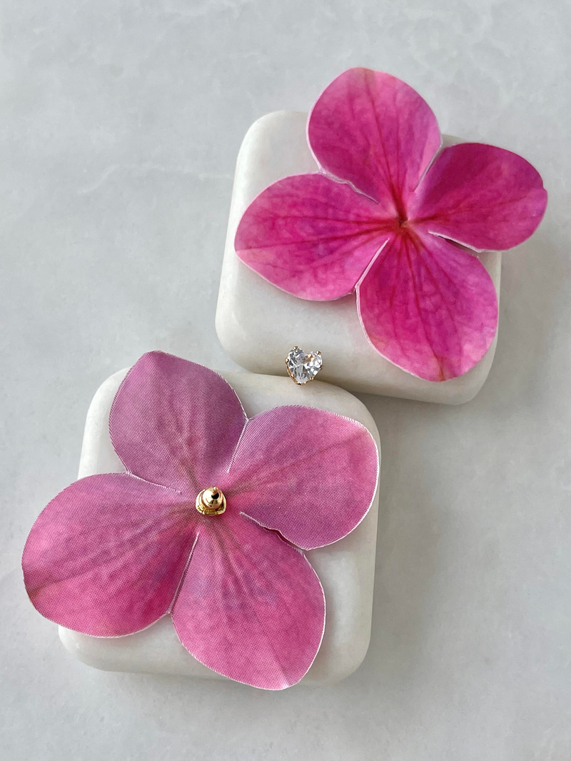 Kalp Kristal Taşlı Orkide Küpe Fuşya