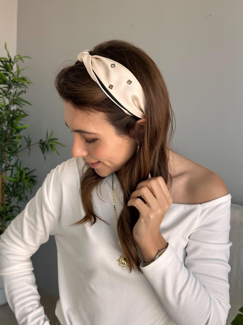 Kristal Taşlı Bandana Taç Bej