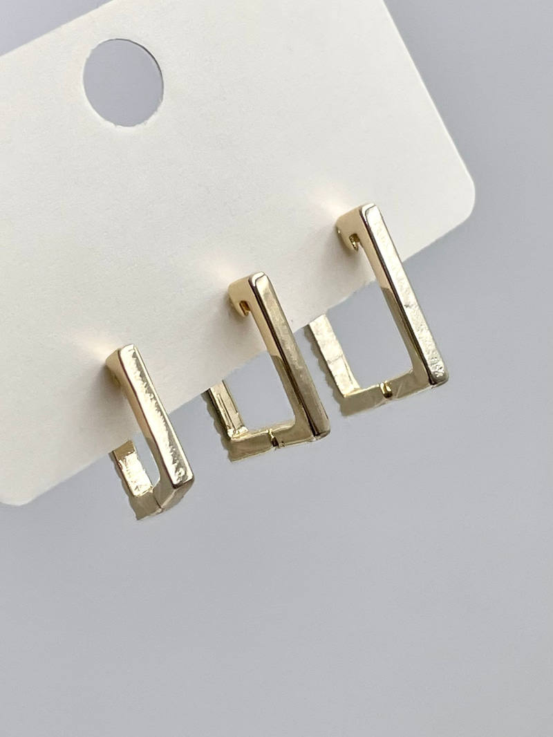 Gömme Taşlı Kare Model Üçlü Set Küpe Gold