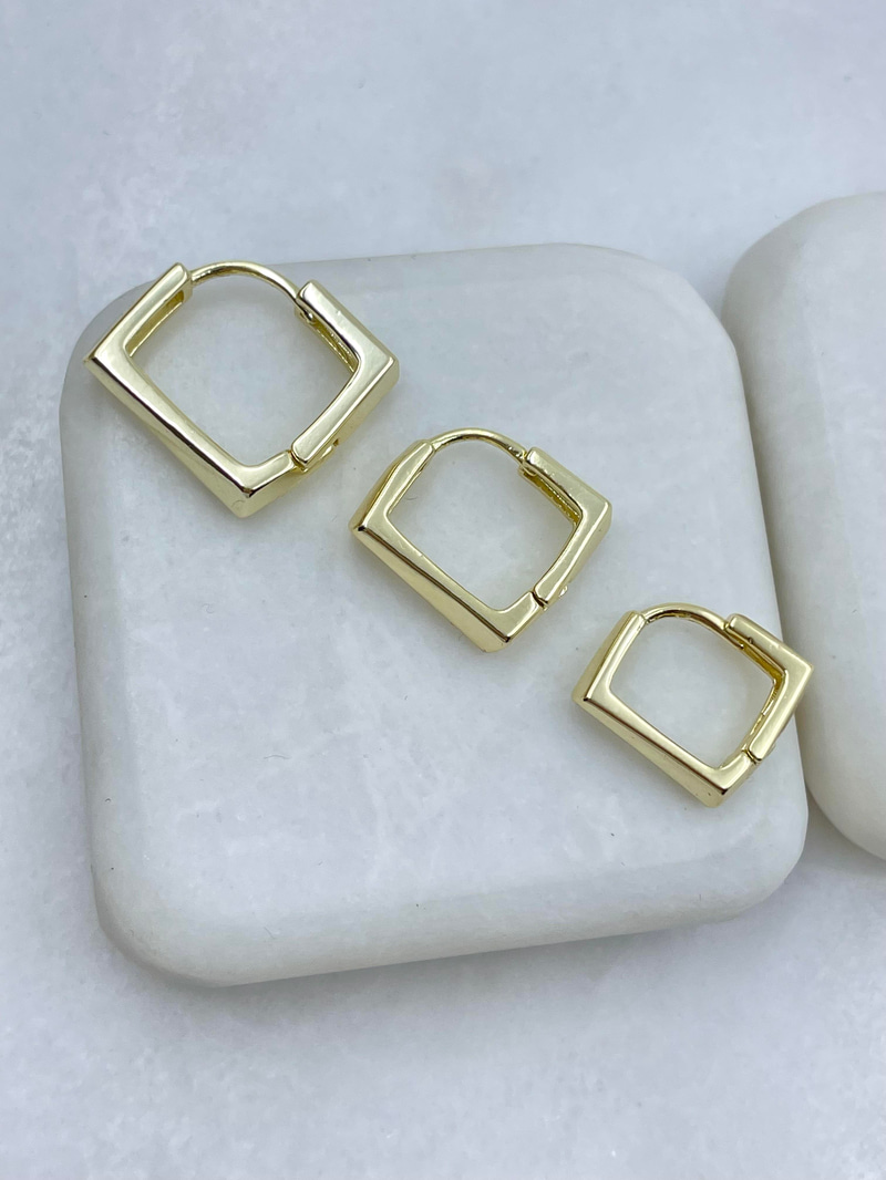 Altın Kaplama Altılı Yansımalı Kare Kesim Küpe Seti Gold
