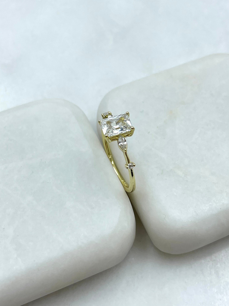 Özel Seri Baget ve Damla Taşlı Yüzük Gold