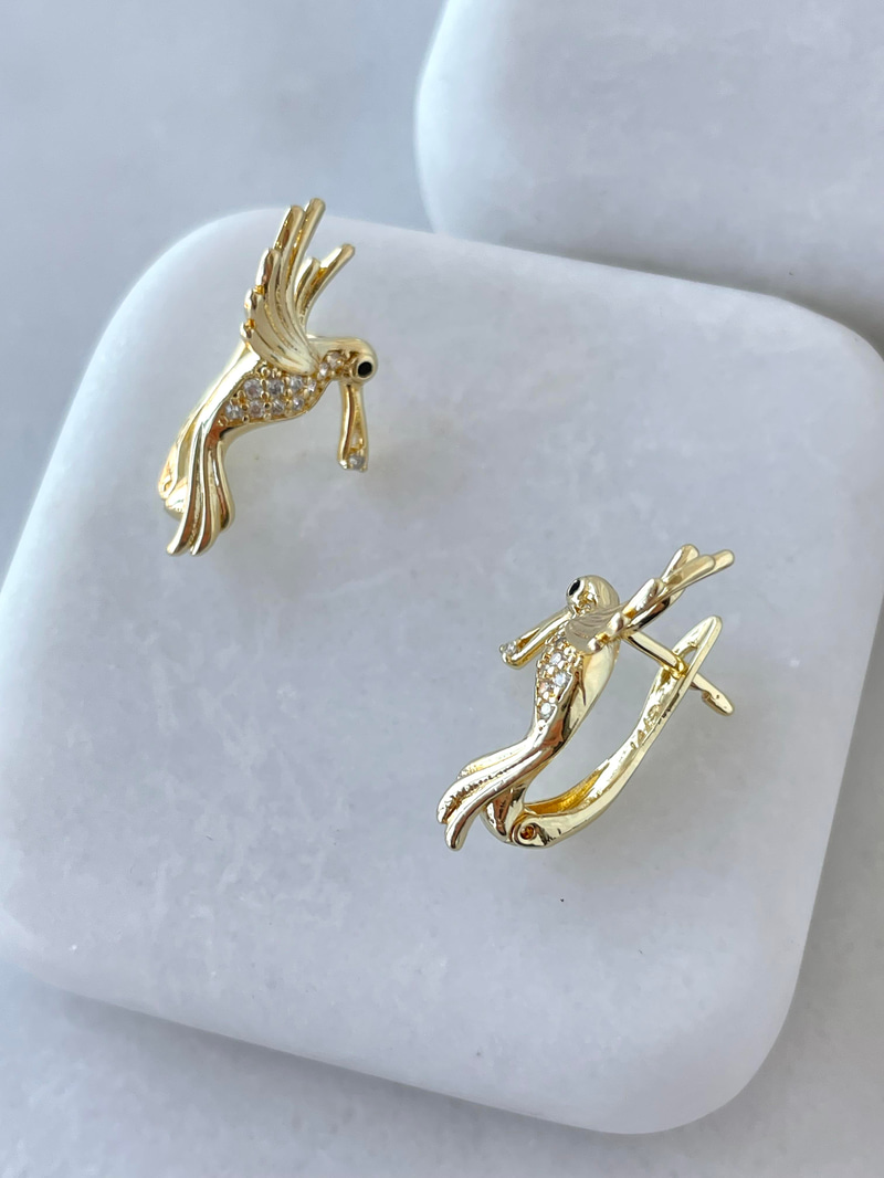 Altın Kaplama Gömme Taşlı Kuş Model Küpe Gold