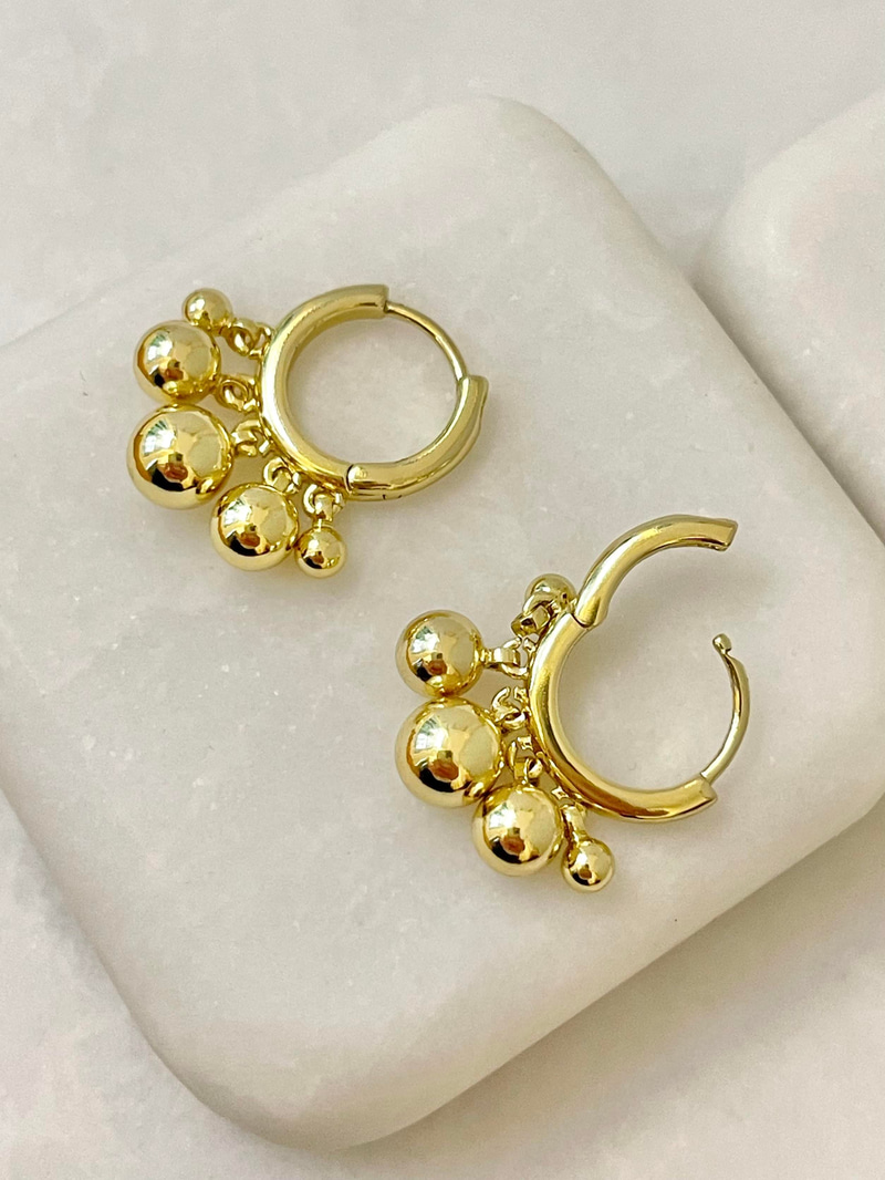 Özel Seri Topçuk Sallantılı Halka Küpe Gold