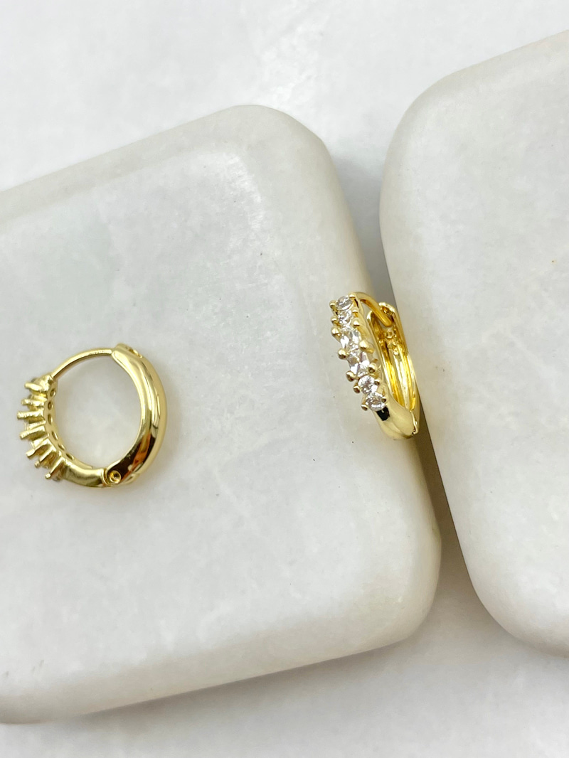 Özel Seri Minimal Gömme Taşlı Halka Küpe 1.3 cm Gold