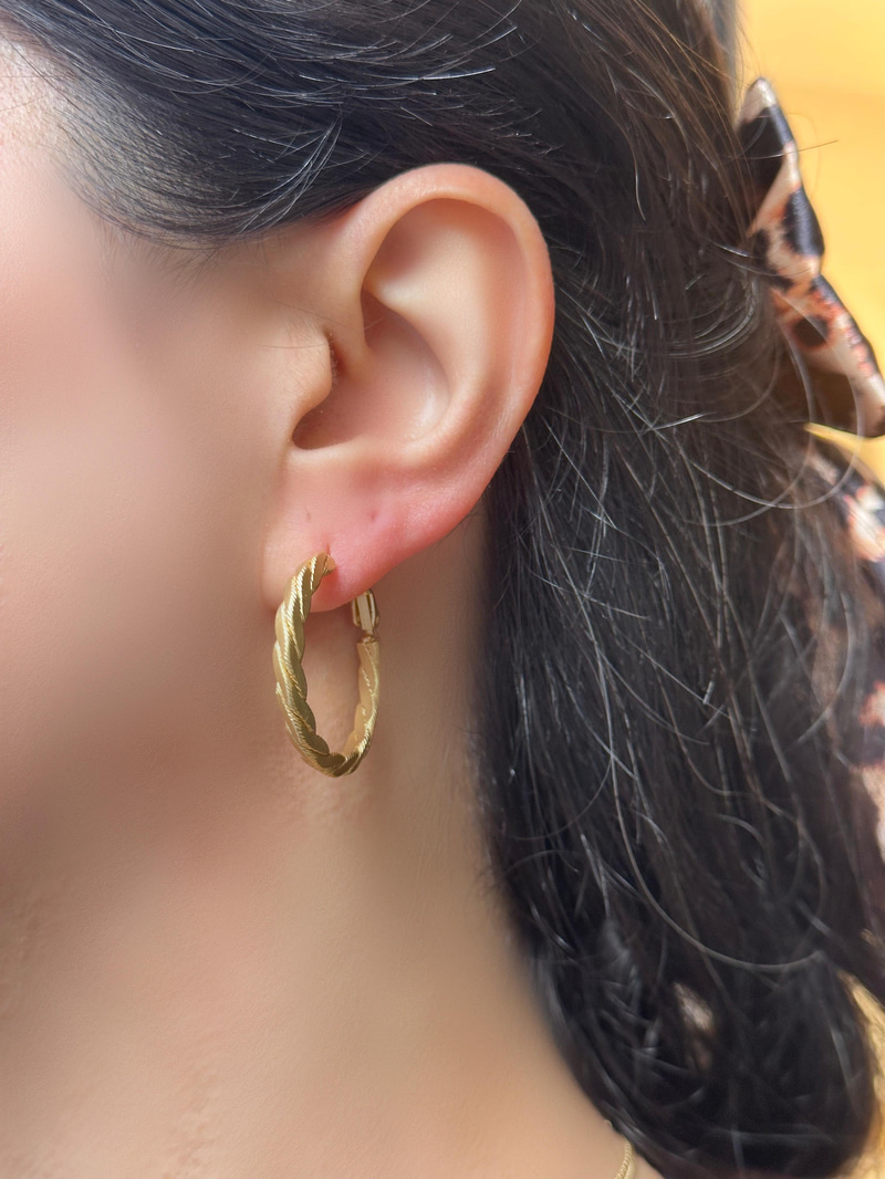 Altın Kaplama Sarmal Mat Halka Küpe Gold