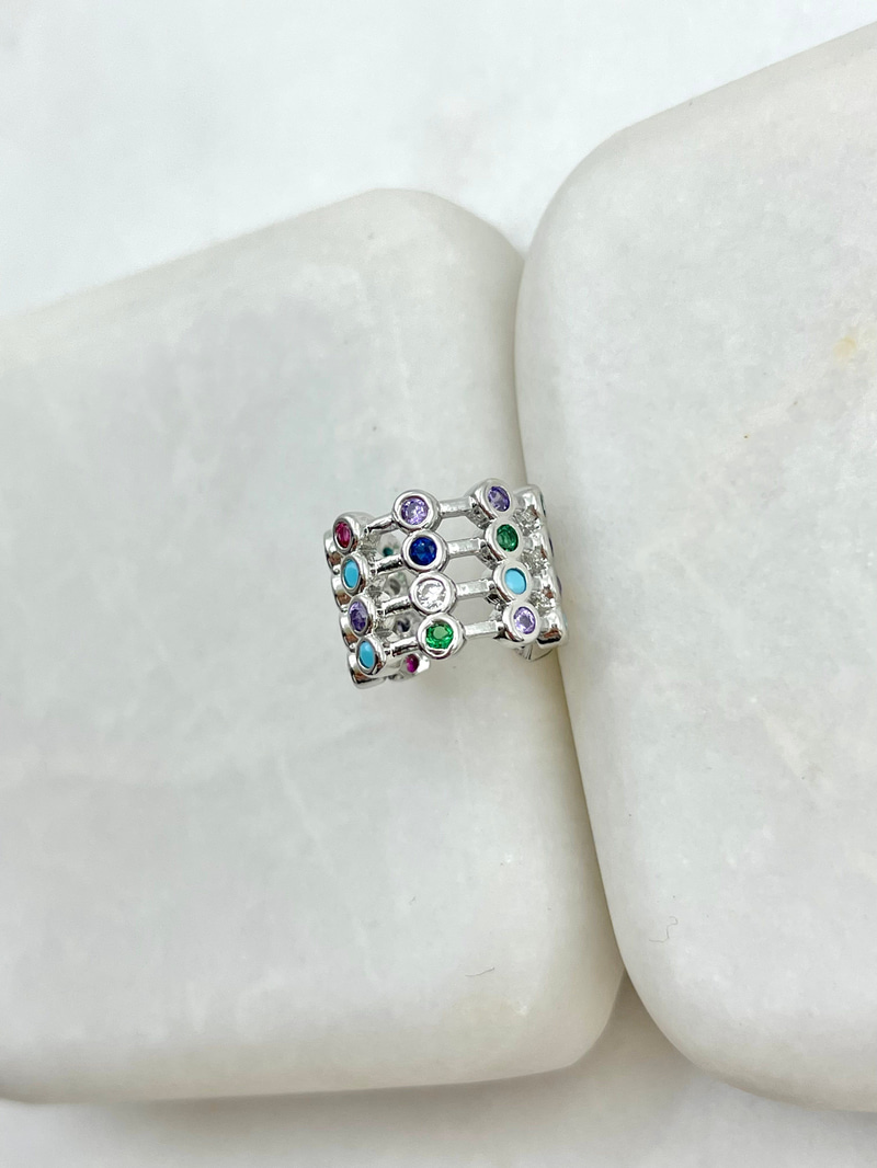 Renkli Kristal Taşlı Kıkırdak Küpe Gümüş