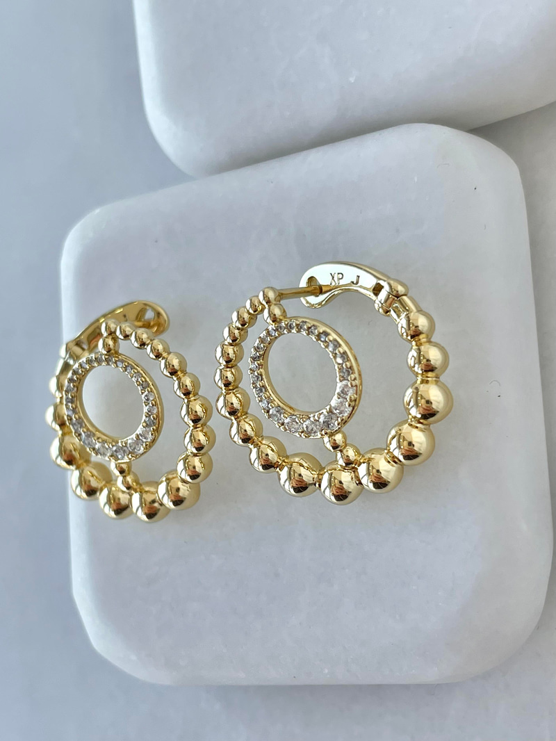 Özel Seri Gömme Taşlı Topçuklu Tasarım Küpe Gold