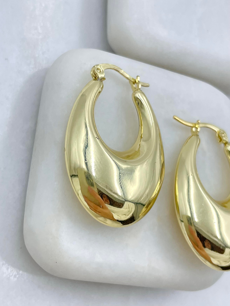 Altın Kaplama Bombeli U Model Küpe Gold