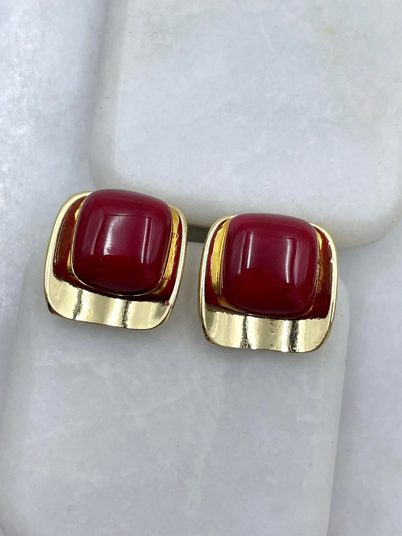 Altın Kaplama Gold Detaylı Kare Vintage Küpe Bordo