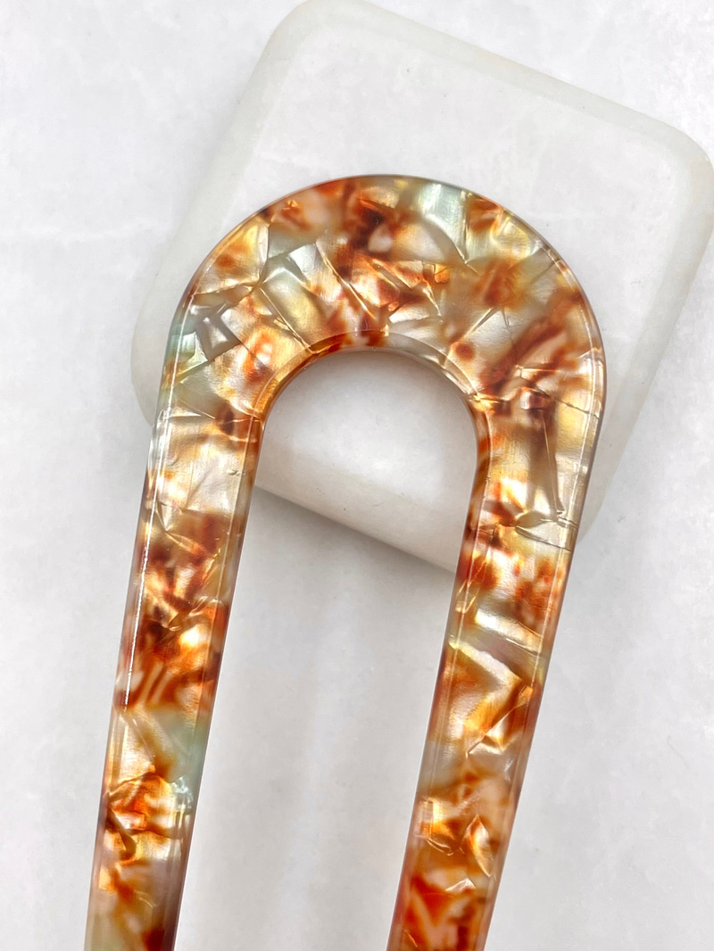 Oval Kemik Topuz Tokası Kehribar