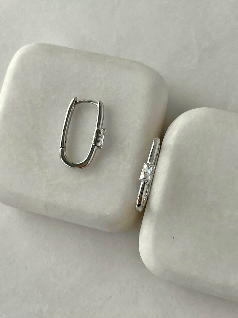 Özel Seri Kristal Taşlı Minimal Küpe Gümüş