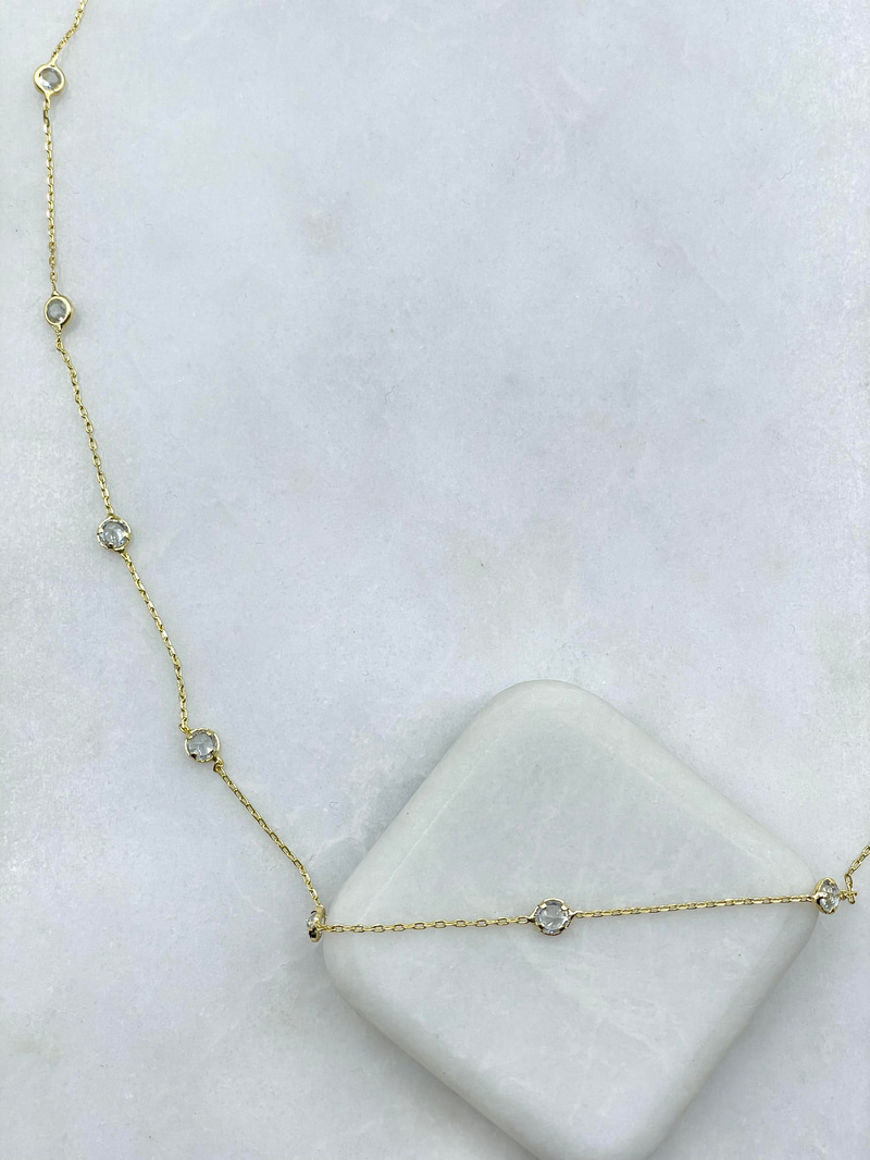 Altın Kaplama Kristal Taşlı Zincir Kolye 90 cm Gold