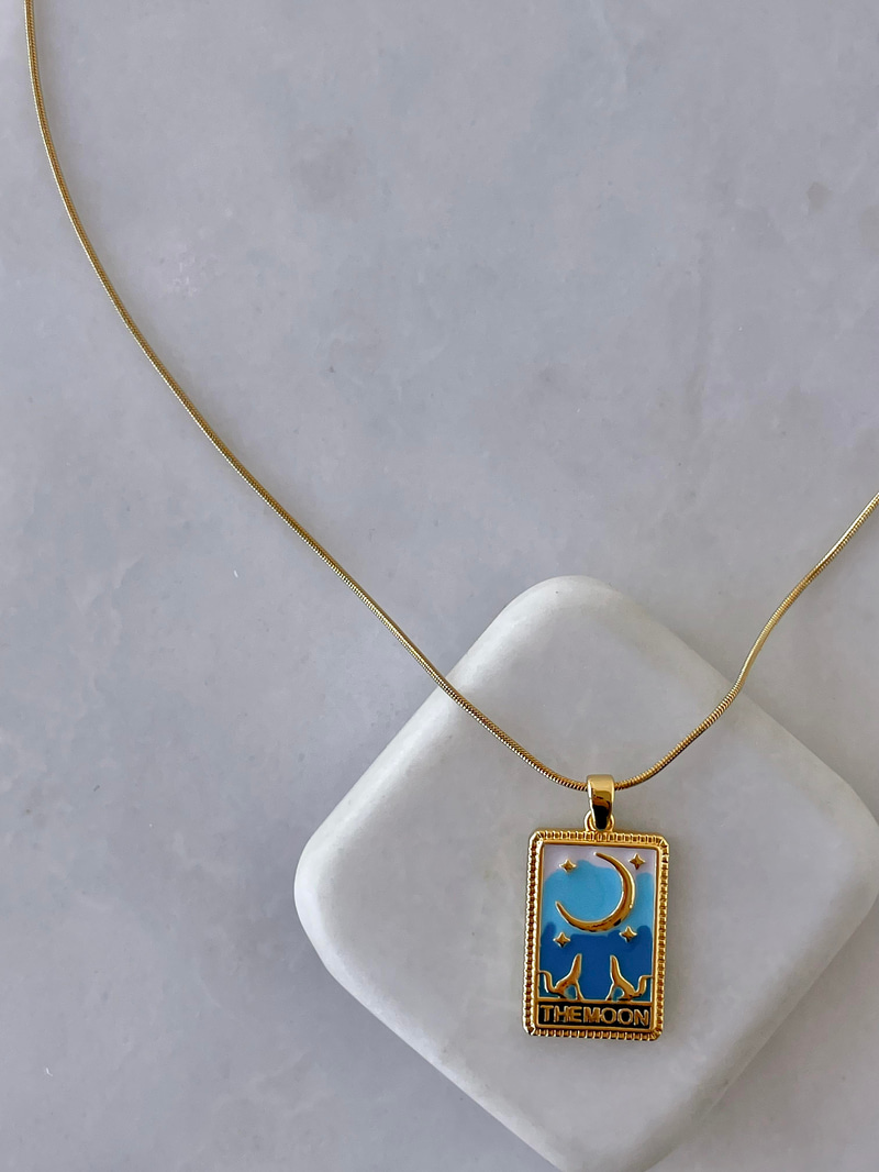 Çelik The Moon Tarot Kartı Kolye