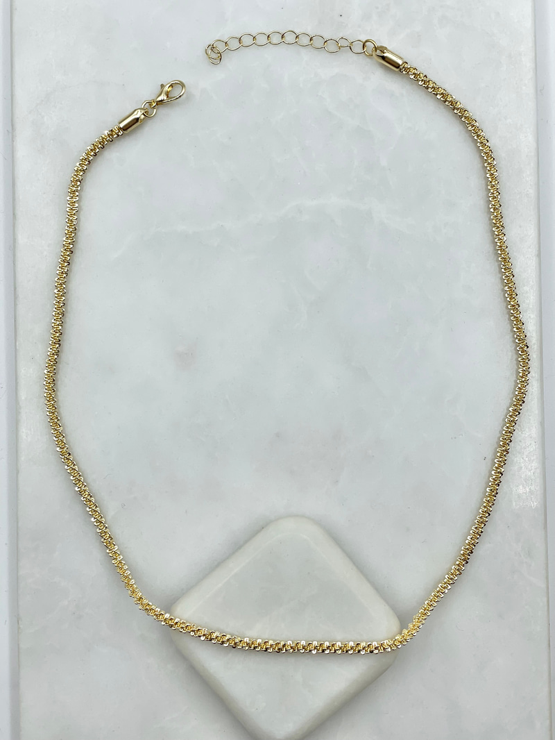 Tırtık Sarmal Zincir Kolye Gold