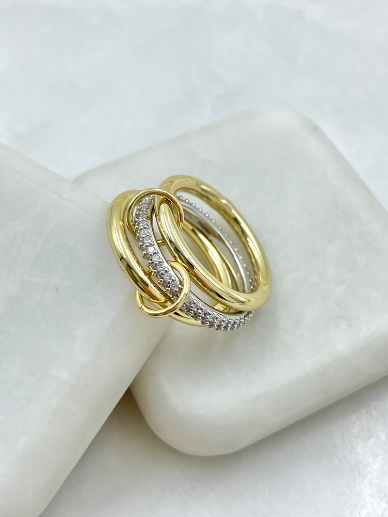 Gömme Taşlı Üçlü Halka Yüzük Gold