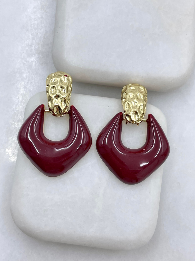 Altın Kaplama Ezme Plaka Sallantılı Vintage Küpe Bordo