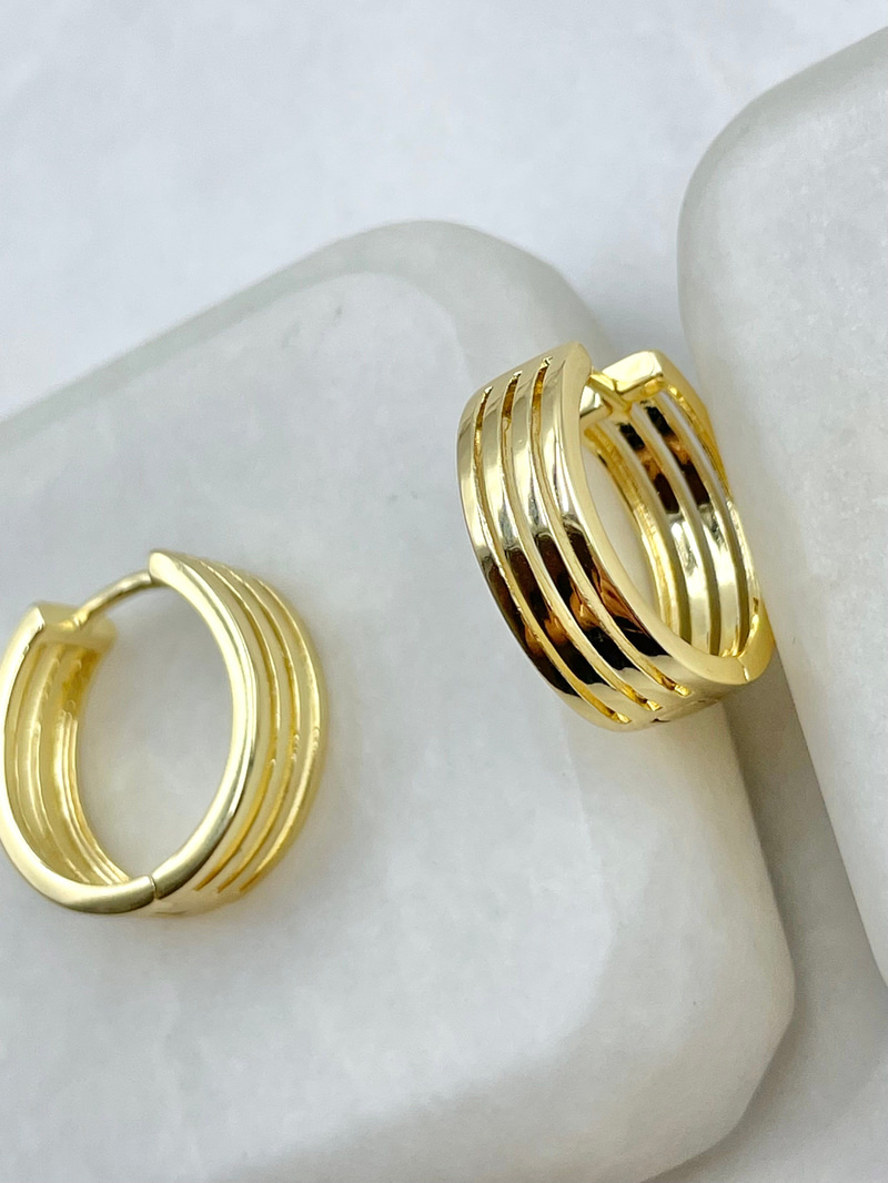Dört Şerit Halka Küpe Gold