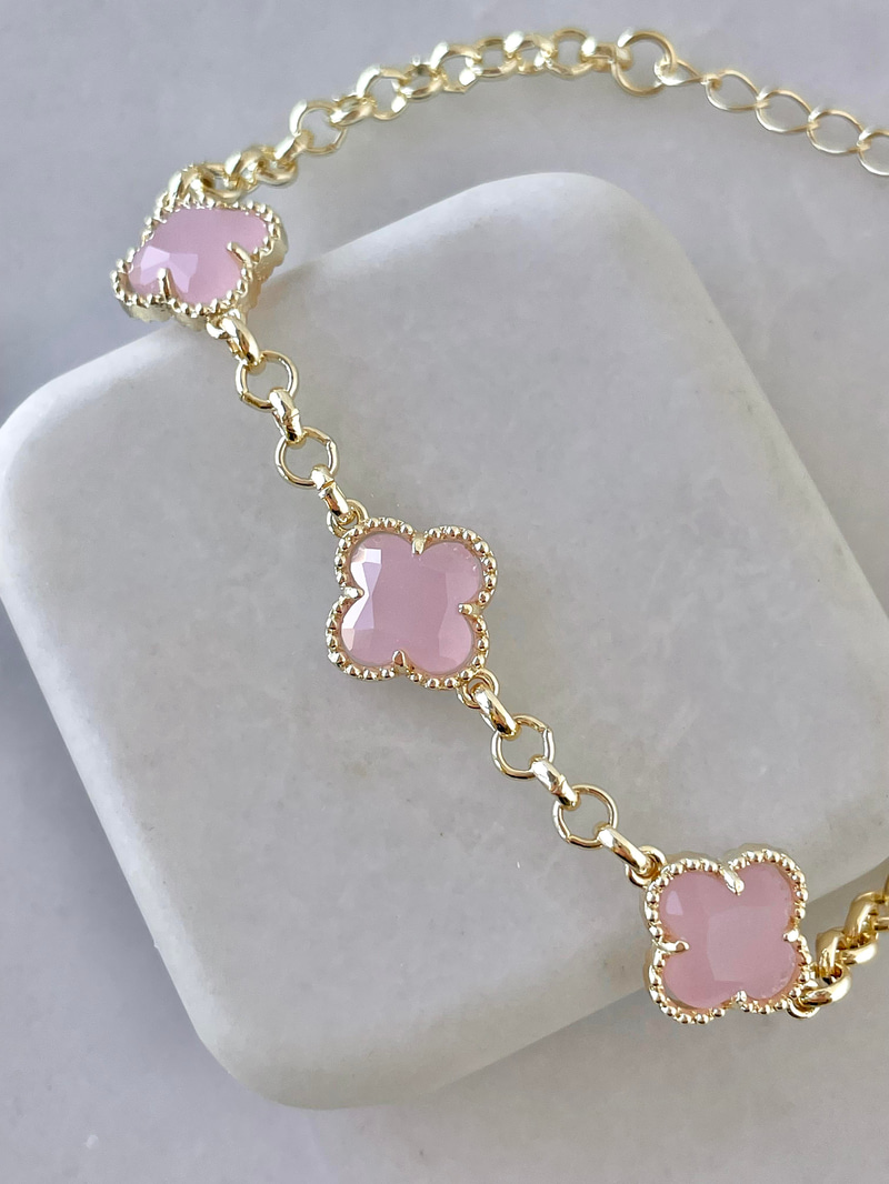 Üçlü Yonca Bileklik Pembe