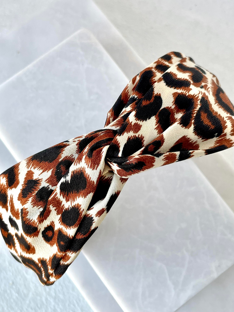 Leopar Desenli Düğüm Model Bandana Taç Bej