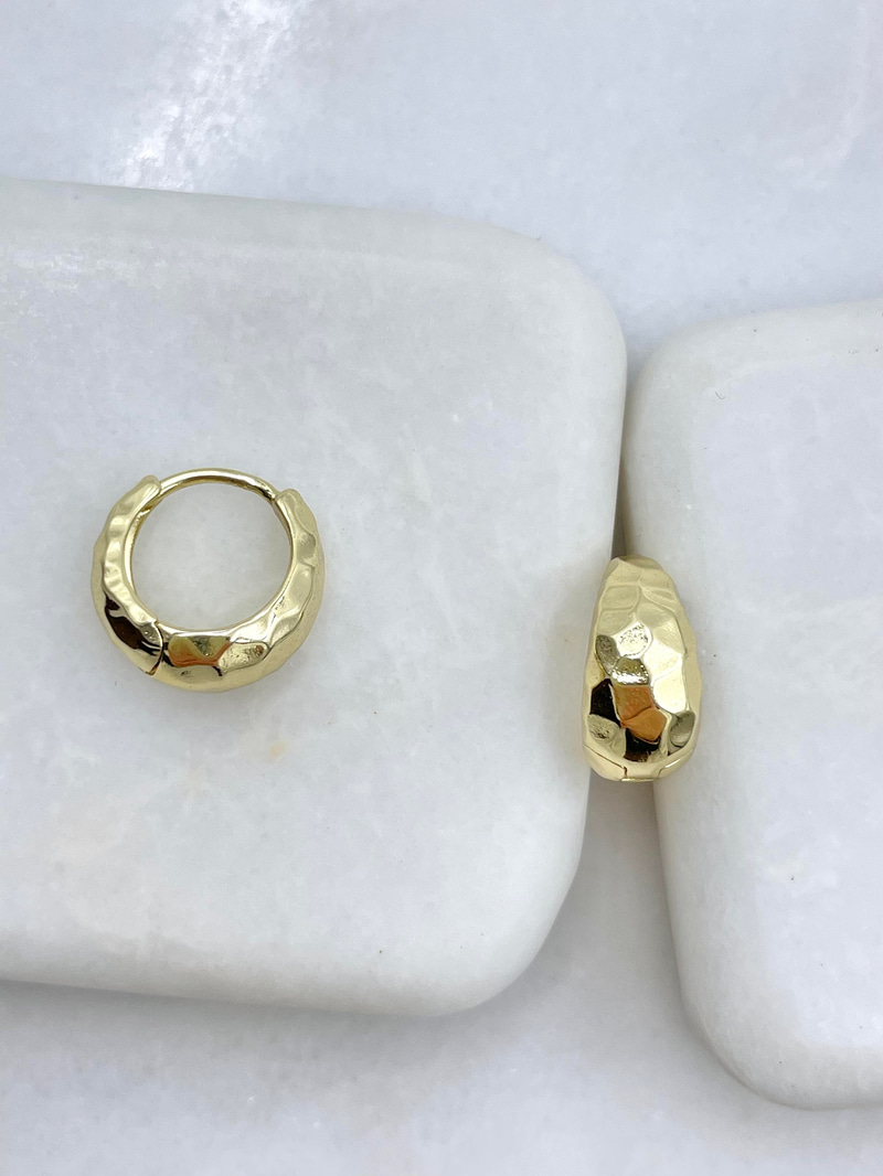 Özel Seri Yansımalı Bombe Küpe Gold