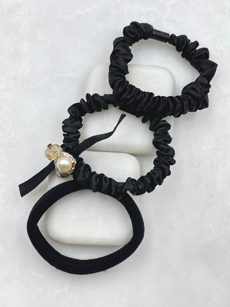 İnci ve Kristal Boncuklu Üçlü Scrunchie Toka Siyah