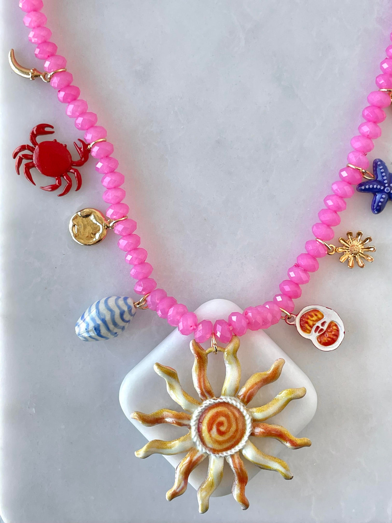 Pembe Kristal Boncuklu Deniz Temalı Bohem Kolye Gold