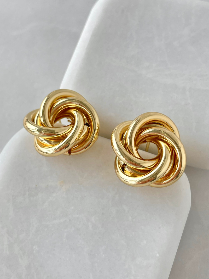 Altın Kaplama Vintage Yumak Küpe Gold
