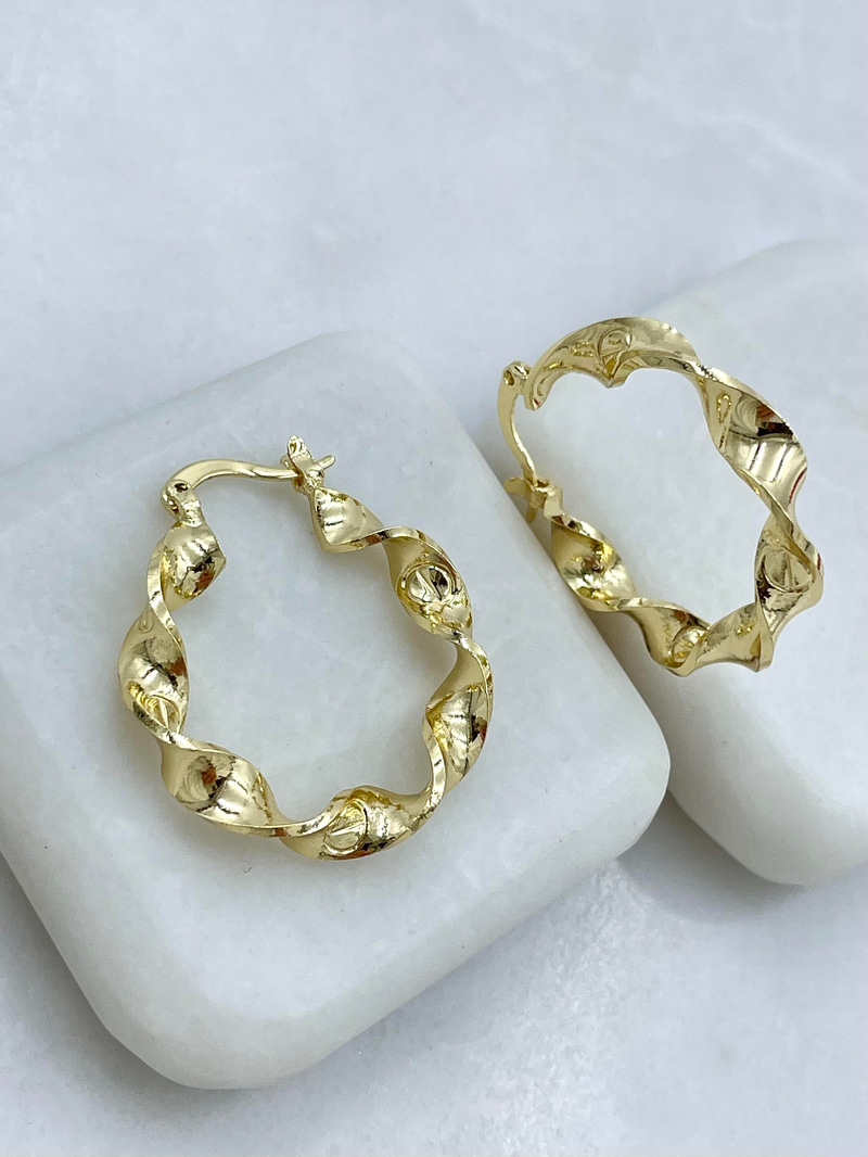 Altın Kaplama Çizgi ve Dalga Model Halka Küpe Gold