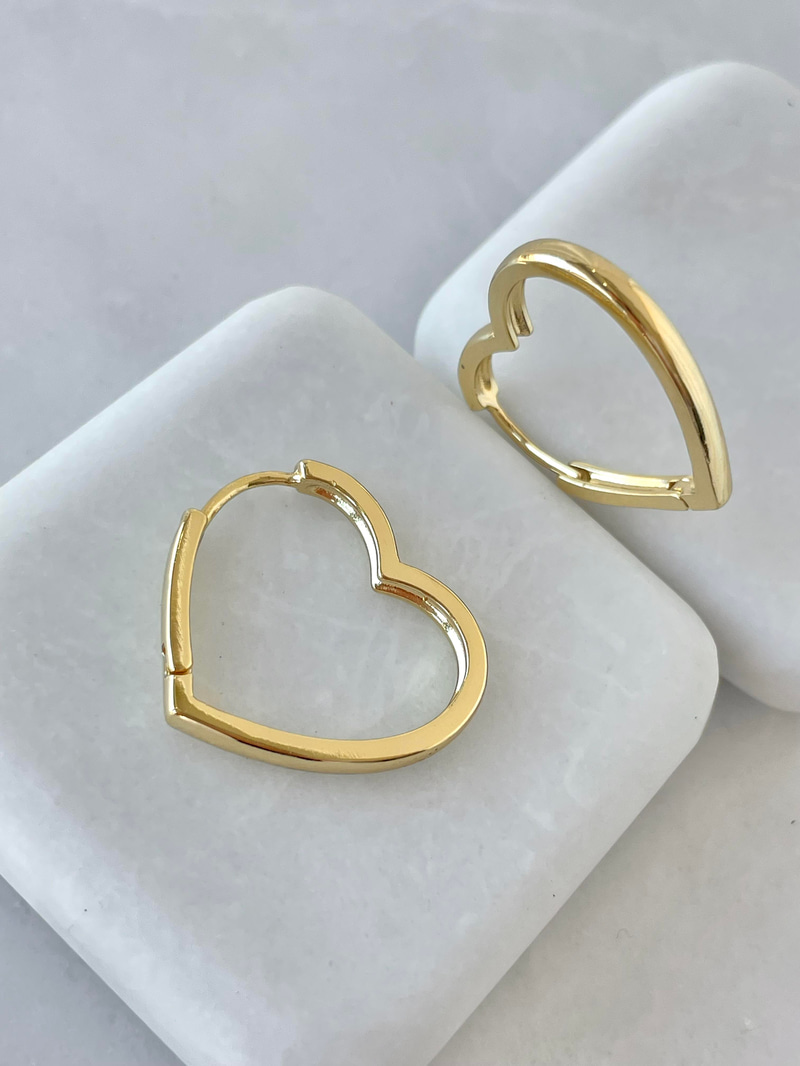 Özel Seri İçi Boş Kalp Küpe Gold