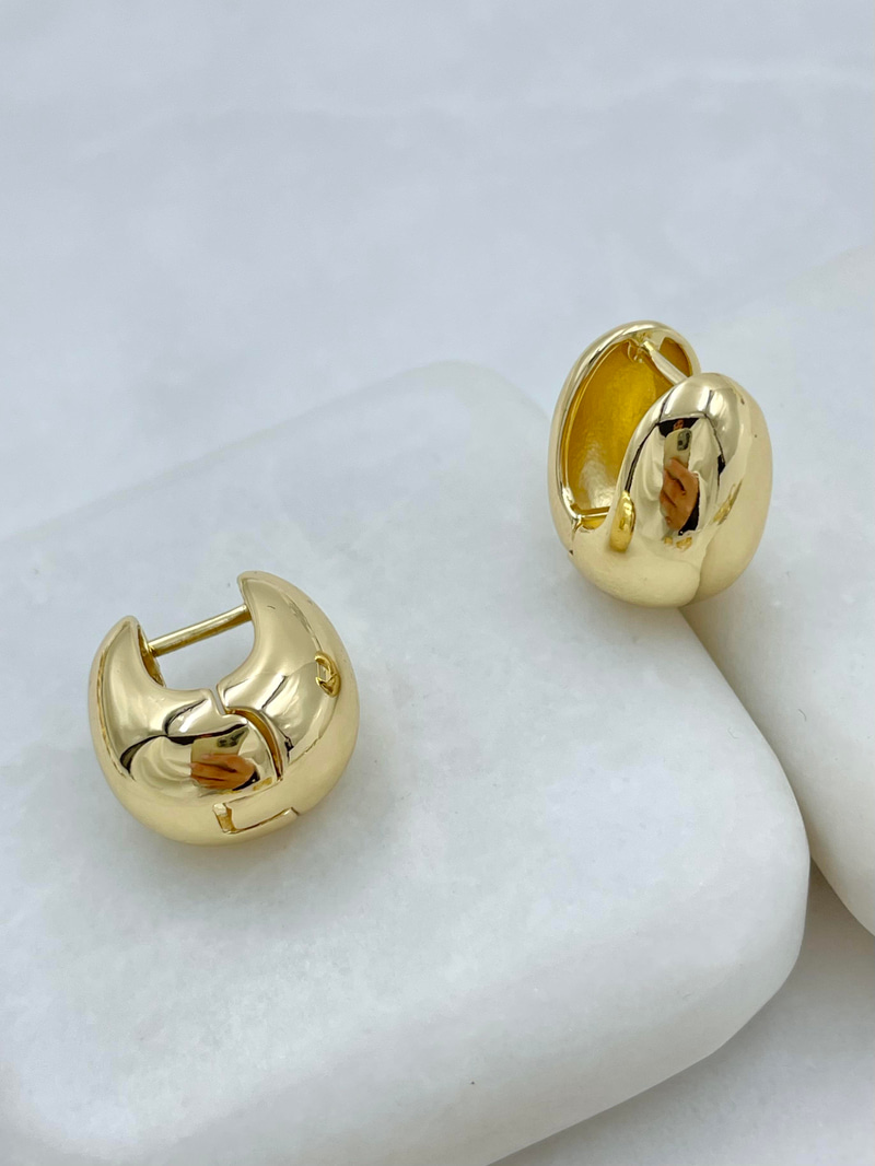 Altın Kaplama Minik Bombe U Küpe 1.5 cm Gold
