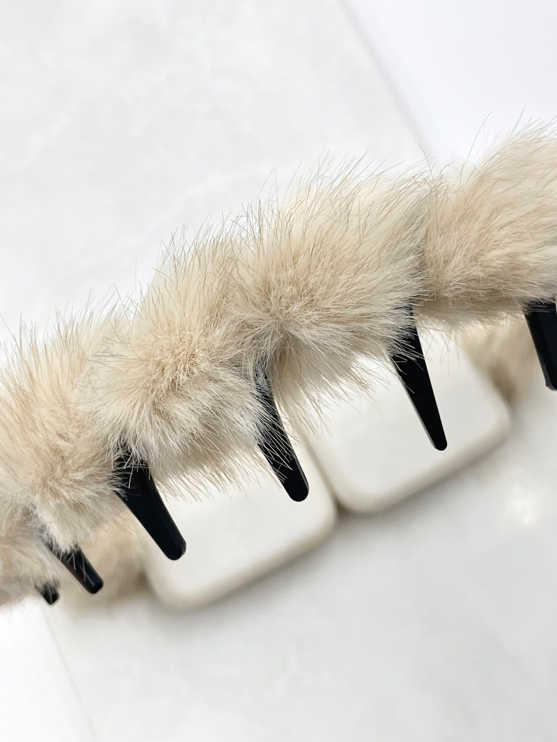 Peluş Taraklı Taç Ekru