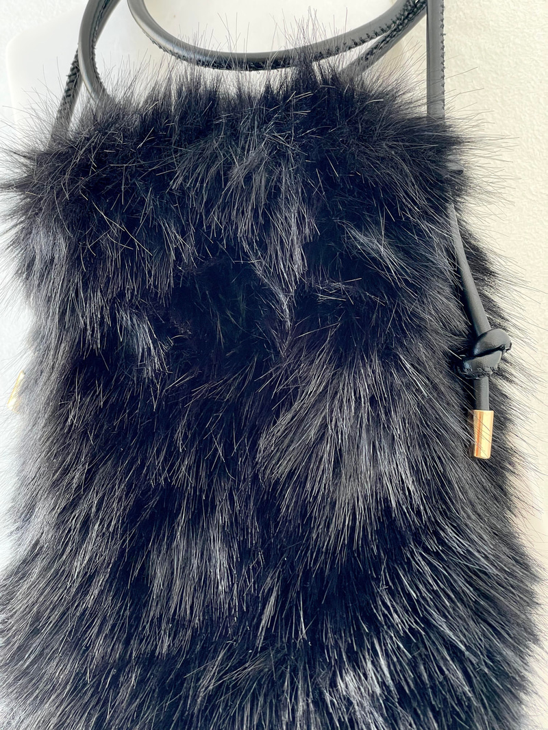 Mini Peluş Çanta Siyah