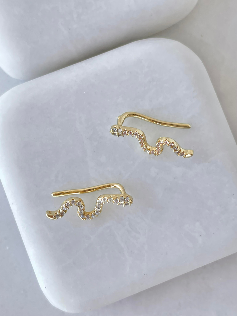 Altın Kaplama Gömme Taşlı Yılan Model Küpe Gold
