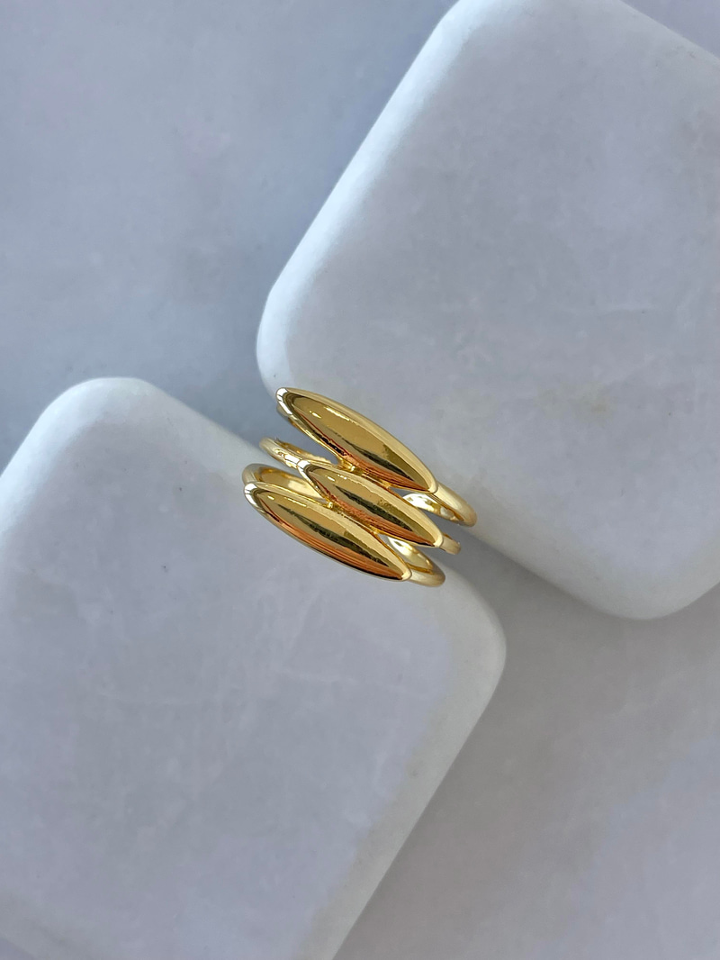 Altın Kaplama Üç Çizgi Yüzük Gold