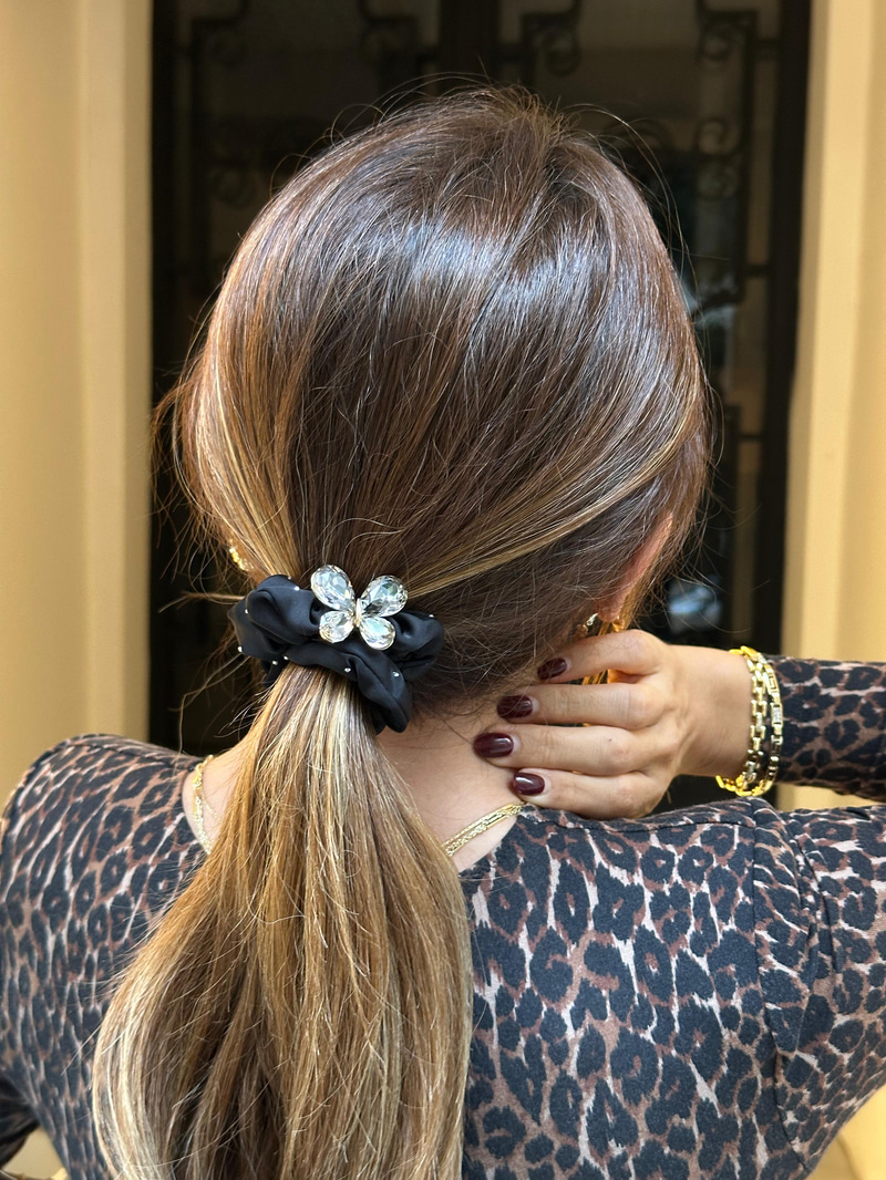 Kristal Kelebekli Premium Scrunchie Toka Siyah