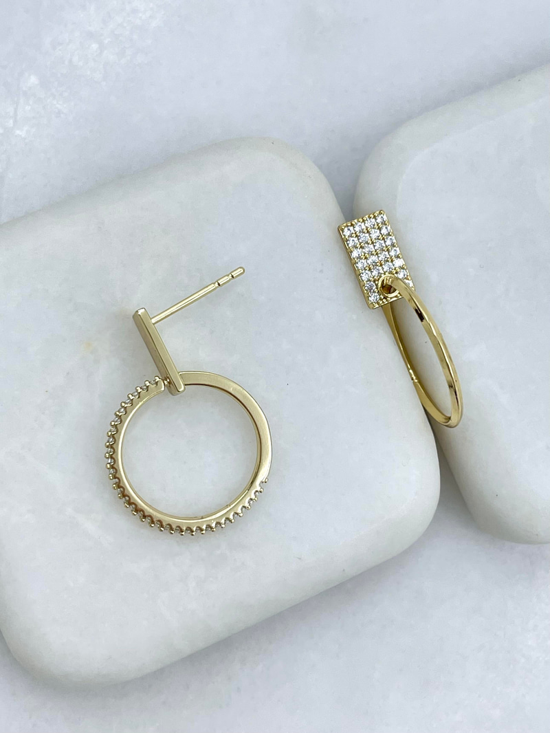 Özel Seri Daire Sallantılı Gömme Taşlı Kare Küpe Gold