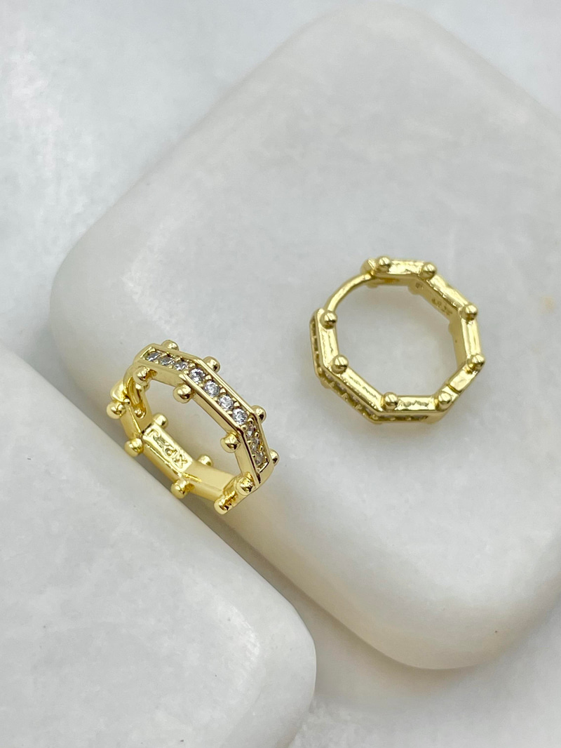 Özel Seri Zirkon Taşlı Tasarım Halka Küpe Gold