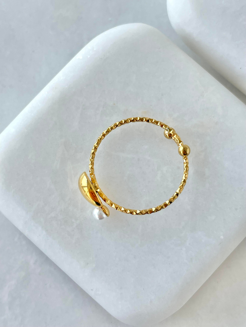 Çelik İncili Bombe Yüzük Gold