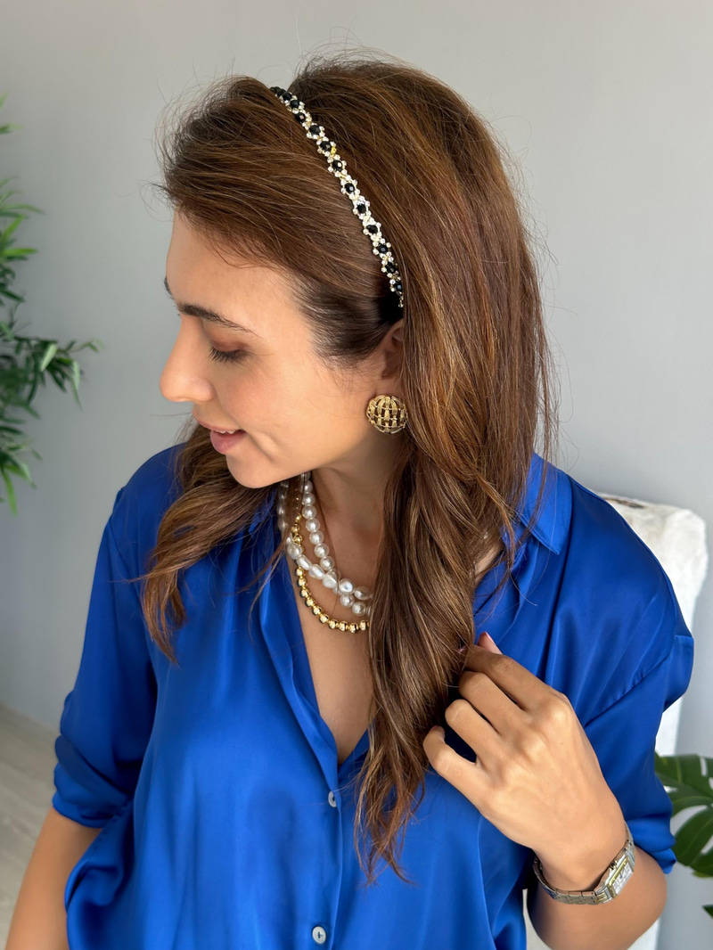 Kristal Taşlı ve Boncuklu Taç Siyah