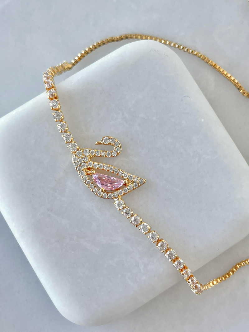 Altın Kaplama Kuğu Model Su Yolu Asansörlü Bileklik Gold