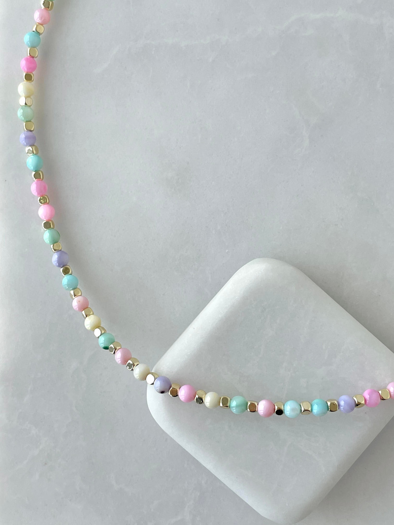 Pastel Renkli Topçuk Kolye Gold