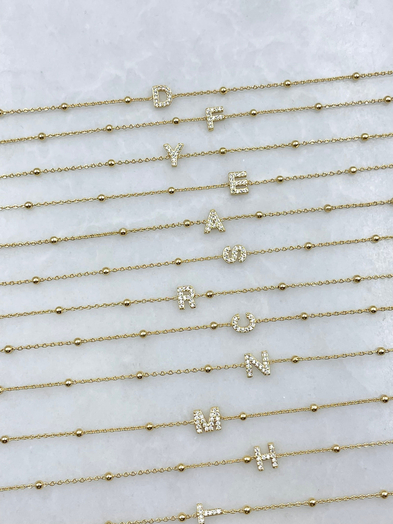 Topçuk Zincir Minimal Harf Kolye Gold